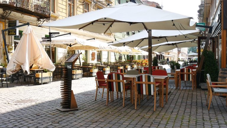Noul regulament pentru terasele din Timișoara, în dezbatere publică