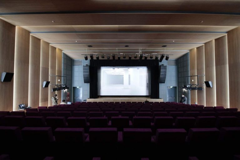 Primul film la Cinema Victoria, după 30 de ani