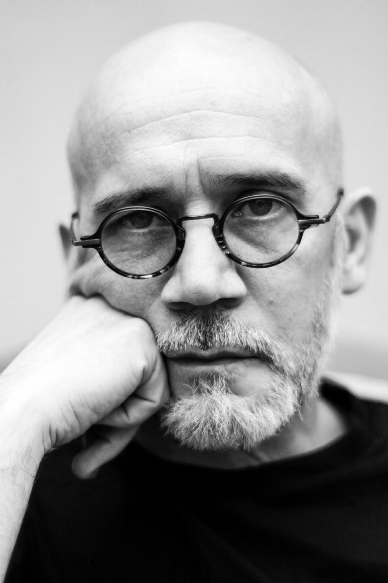 „Am învățat că nu există lucruri de nerezolvat în literatură” Interviu cu scriitorul și traducătorul Cristian Fulaș