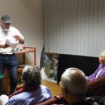 peter sragher – Recitând la ”Salon” – mai 2022 la Viena – foto Bernhard Widder