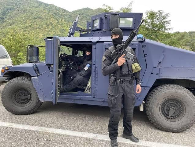 Semne de război la granița de vest a României! Serbia amenință cu represalii militare împotriva kosovarilor VIDEO