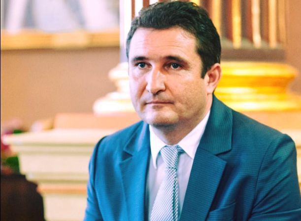 Primarul Aradului, gest impresionant în legătură cu majorarea salariilor din primării