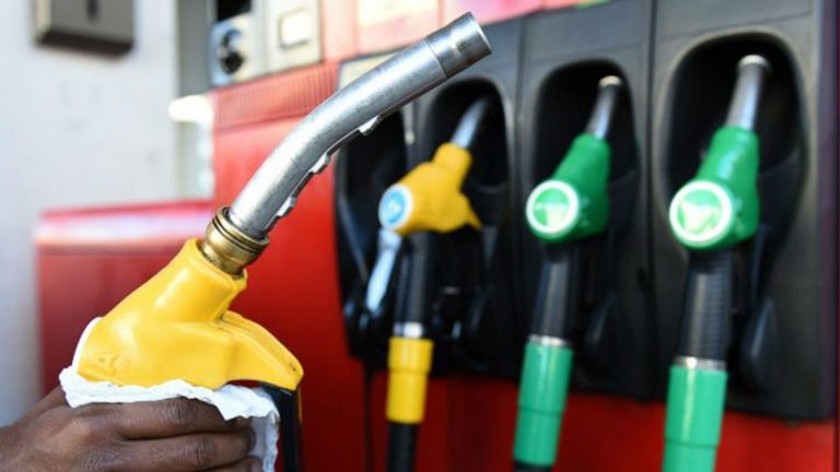 Prețurile la carburanți vor exploda din 5 Decembrie. Experții explică ce se va întâmpla de la acea dată