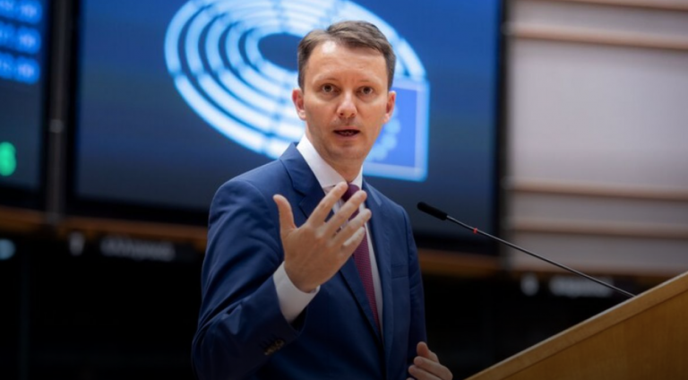 Cum poate profita România de modificarea PNRR. Schimbările nu pot fi politice