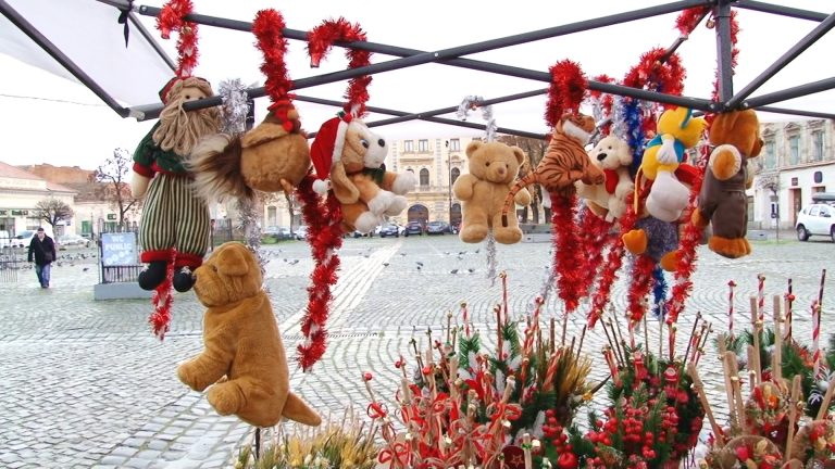 Nuielușe pentru toată lumea și toate pungile | FOTO-VIDEO