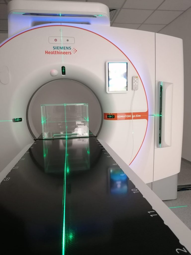 Computer Tomograf de Simulare, de ultimă generație, cu sistem complex de lasere, pentru pacienții care necesită radioterapie, la Centrul de Oncologie Oncohelp din Timișoara