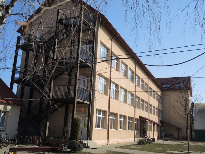 scoala dumbravita (4)