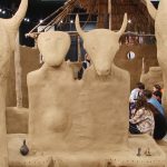 De Ziua Națională a Culturii, elevii din Parța, dar și din Timișoara au vizitat replica sanctuarului neolitic de la Parța.Still004