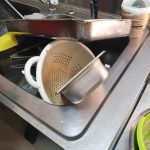 Dezastru în bucătăriile restaurantului Casa Bunicii 1, localul a fost închis temporar de inspectorii OPC (20)