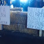 Protest în Timișoara! Fermierii au ocupat o parcare din centru.Still026