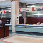 Persoanele cu deficiențe de vedere, care au treabă la Oficiul Poștal 1 din Timișoara, pot utiliza o aplicație pentru a se orienta mai bine în incintă..Still004