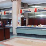 Persoanele cu deficiențe de vedere, care au treabă la Oficiul Poștal 1 din Timișoara, pot utiliza o aplicație pentru a se orienta mai bine în incintă..Still006