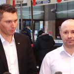 Persoanele cu deficiențe de vedere, care au treabă la Oficiul Poștal 1 din Timișoara, pot utiliza o aplicație pentru a se orienta mai bine în incintă..Still016