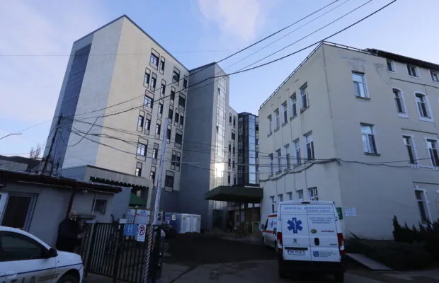 Corpul nou al Spitalului de Copii ,,Louis Țurcanu” este și, el, finalizat pe exterior. Doar că lipsesc dotările moderne pentru a funcționa, cu adevărat!
