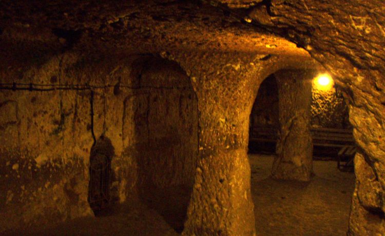 Tunelurile care străbat România de sute de ani. Câteva dintre ele se regăsesc în Banat