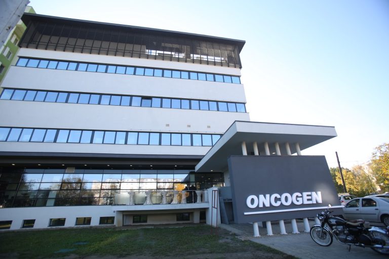 Oncogen Timișoara reintră în bătălia contra cancerului. Centrul timișorean va produce noi terapii celulare pentru afecțiunile oncologice