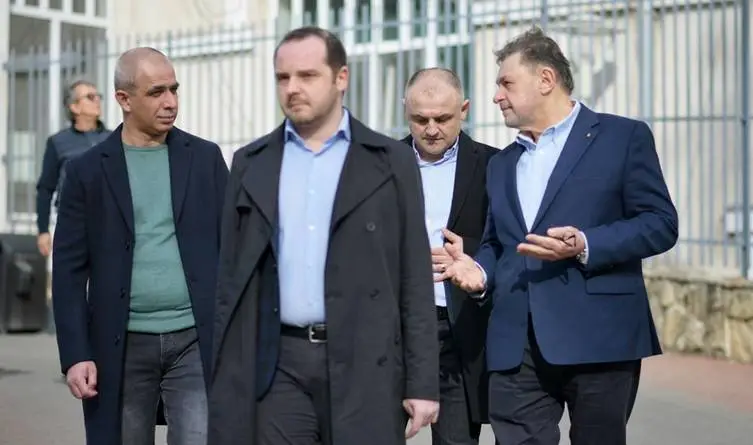 Lugojul azi | Vizita ministrului Rafila la Lugoj a lăsat un mare semn de întrebare