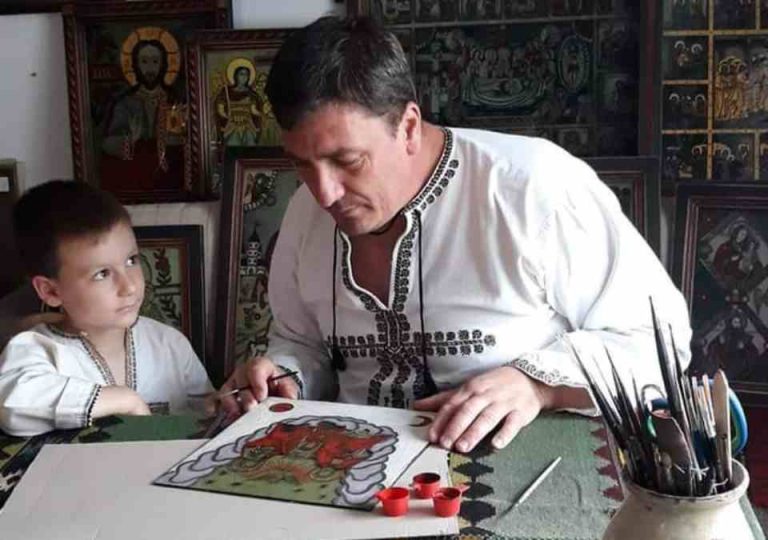 Florin Poenariu, pictorul care a primit o distincție de la Ministerul Culturii, duce mai departe tradiția veche de peste două secole