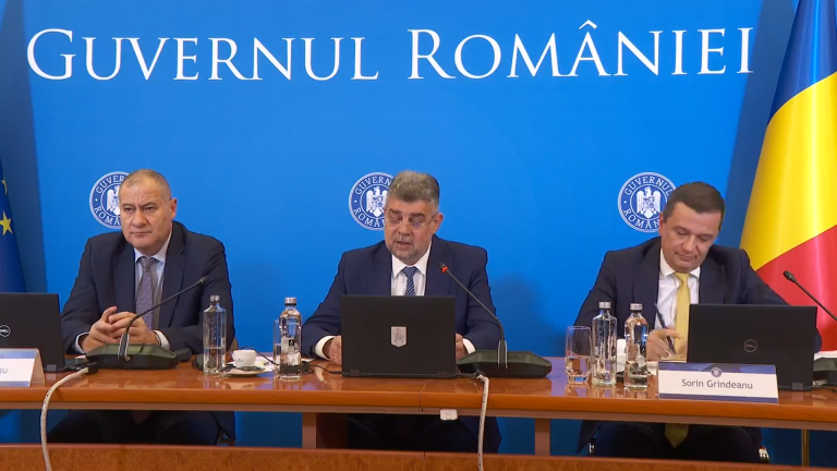 Guvernul României s-a întrunit în premieră la Timișoara. Premierul Ciolacu a anunțat că bătrânii își vor primi pensiile mai repede | VIDEO