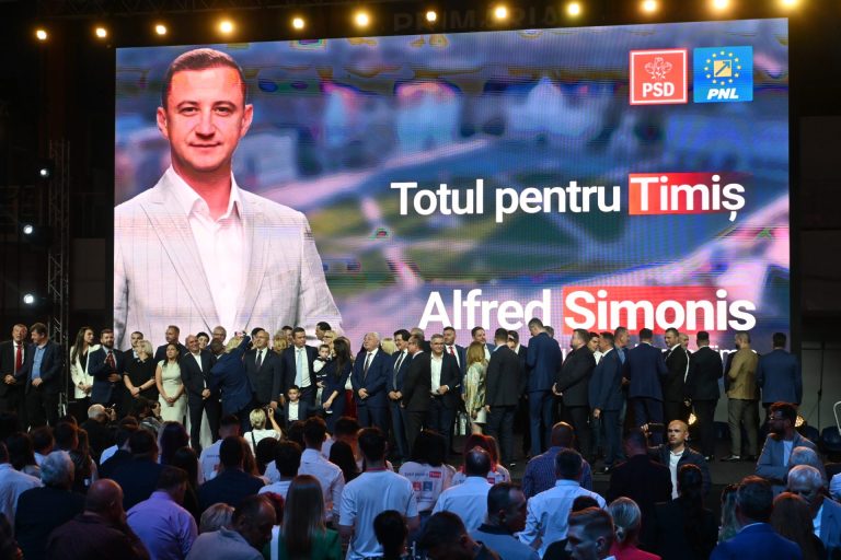 Alfred Simonis a reînnoit pactul cu timișenii în calitate de candidat oficial la președinția Consiliului Județean Timiș |Foto-Video
