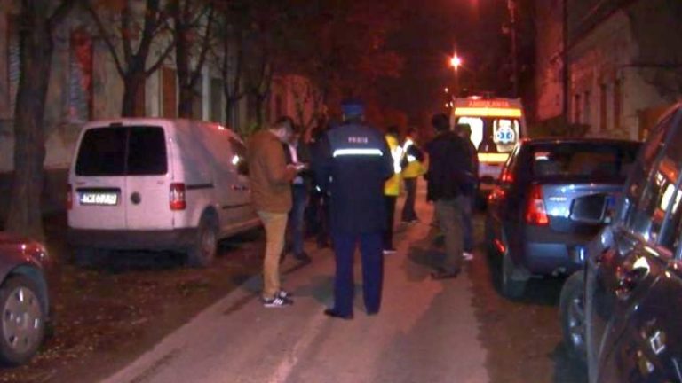 Scandal pe o stradă din Timișoara. Mai mulți bărbați s-au încăierat