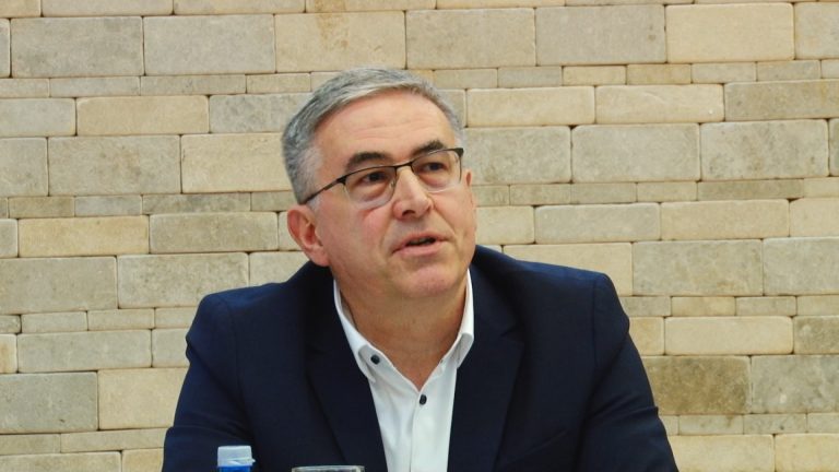 Coaliția limbilor moarte