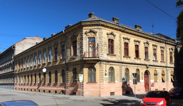 Un bărbat din Traian, găsit mort pe stradă în Sâmbăta Mare