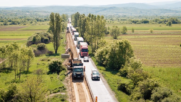 Compania Drumuri și Poduri Banat a finalizat, înainte de termen, lucrările la Coșava – Margina, unul dintre cele mai circulate drumuri din România.