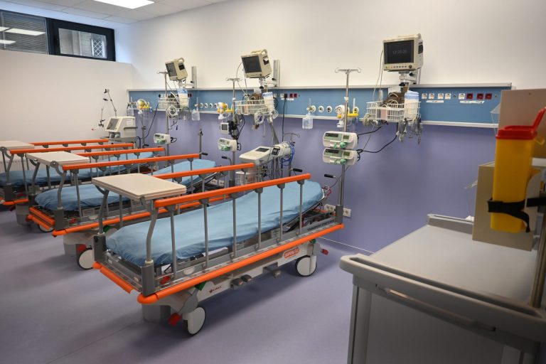 Spitalul de Copii Louis Țurcanu, inaugurat astăzi, parțial. Primăria dă asigurări că toate celelalte secții vor fi operaționale în doi-trei ani / FOTO – VIDEO