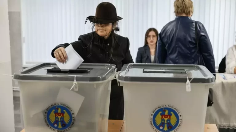 ,,O țară mică îi va administra o bătaie umilitoare lui Putin”. Asta crede fostul președinte Traian Băsescu