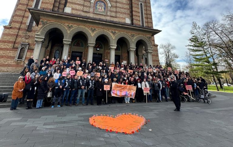 „Solidaritate, nu tăcere” – Comunitatea timișoreană, unită împotriva violenței asupra femeilor