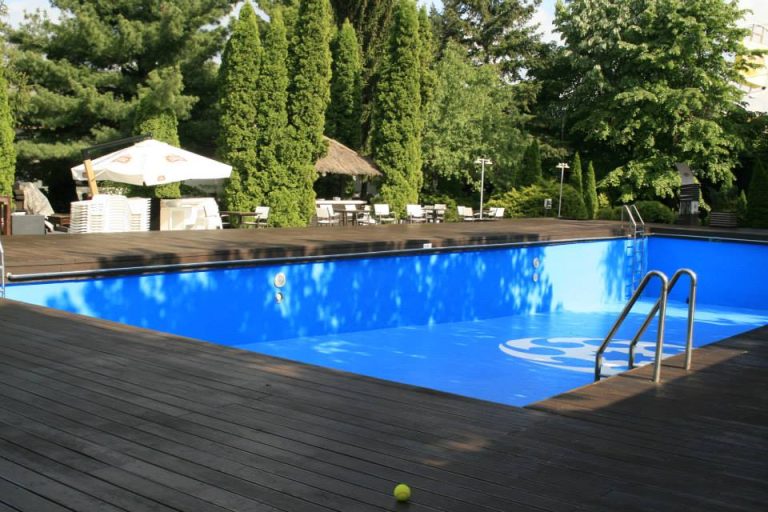 Victorie în primă instanță pentru Primăria Timișoara în procesul privind baza sportivă No  Name