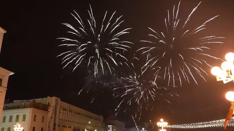 Revelion din Timișoara: Piața Victoriei a vibrat cu Ruslana și Lupii lui Calancea / FOTO- VIDEO