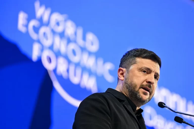 Zelensky îi face praf pe liderii UE și pe șefii Franței și  Germaniei. ,,Vorbesc mult, dar nu sunt capabili să apere, cu adevărat, pe nimeni”