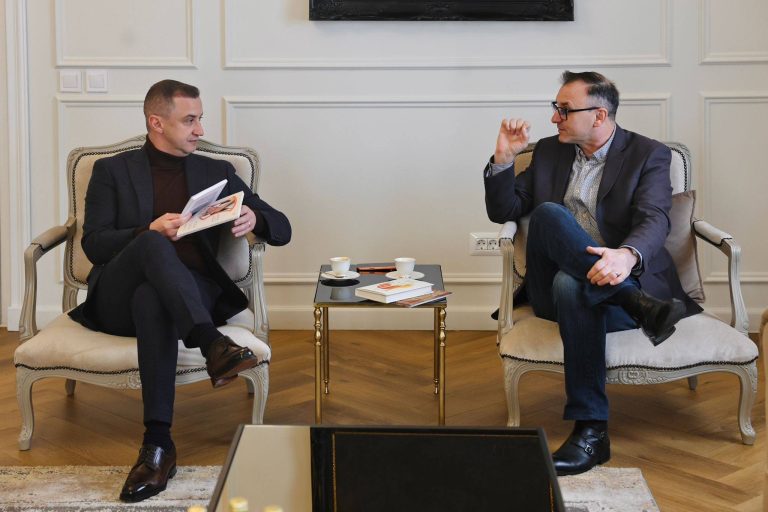 Când doi președinți se înțeleg, cultura câștigă