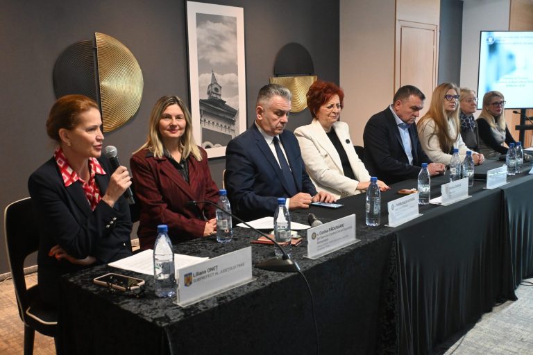 Camera de Comerț, Industrie și Agricultură Timiș 	 Siguranța alimentelor și sănătatea publică în era digitalizării – teme esențiale pentru mediul de afaceri, dezbătute la CCIAT / VIDEO