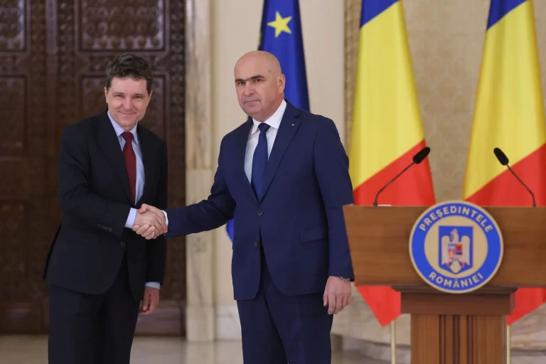 De la Timișoara, Nicușor Dan amână un răspuns tranșant în privința păstrării lui Bolojan în fruntea guvernului / VIDEO