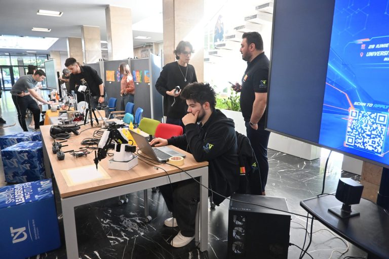 La Universitatea de Vest viitorul a început azi
